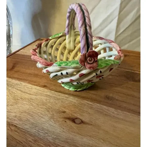 Vintage Spanish Hand-Painted Woven Lattice Pottery Basket Trinket Dish - Picture 2 of 10